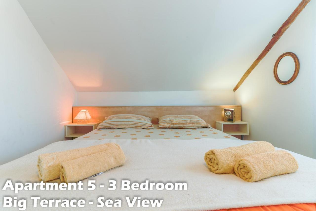 Art Apartments Vrsar Eksteriør billede