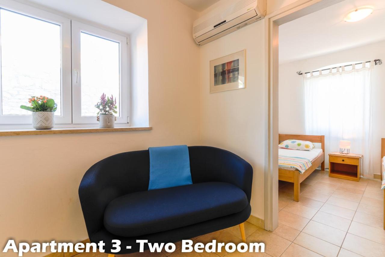 Art Apartments Vrsar Eksteriør billede