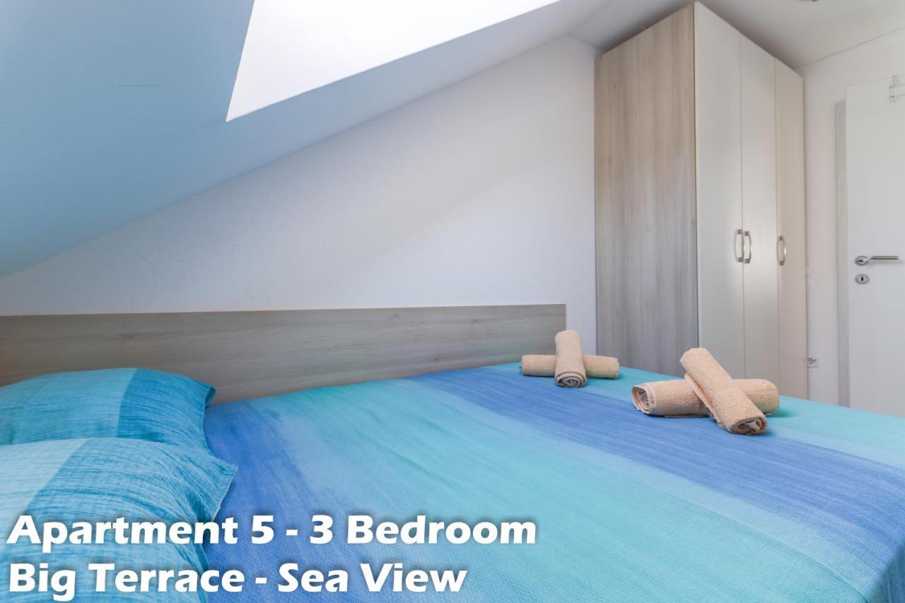 Art Apartments Vrsar Eksteriør billede